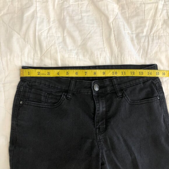 3/$25 ❥ R Jeans Black Ankle Capris Stretch Jeans Size 29x22 - Picture 11 of 13